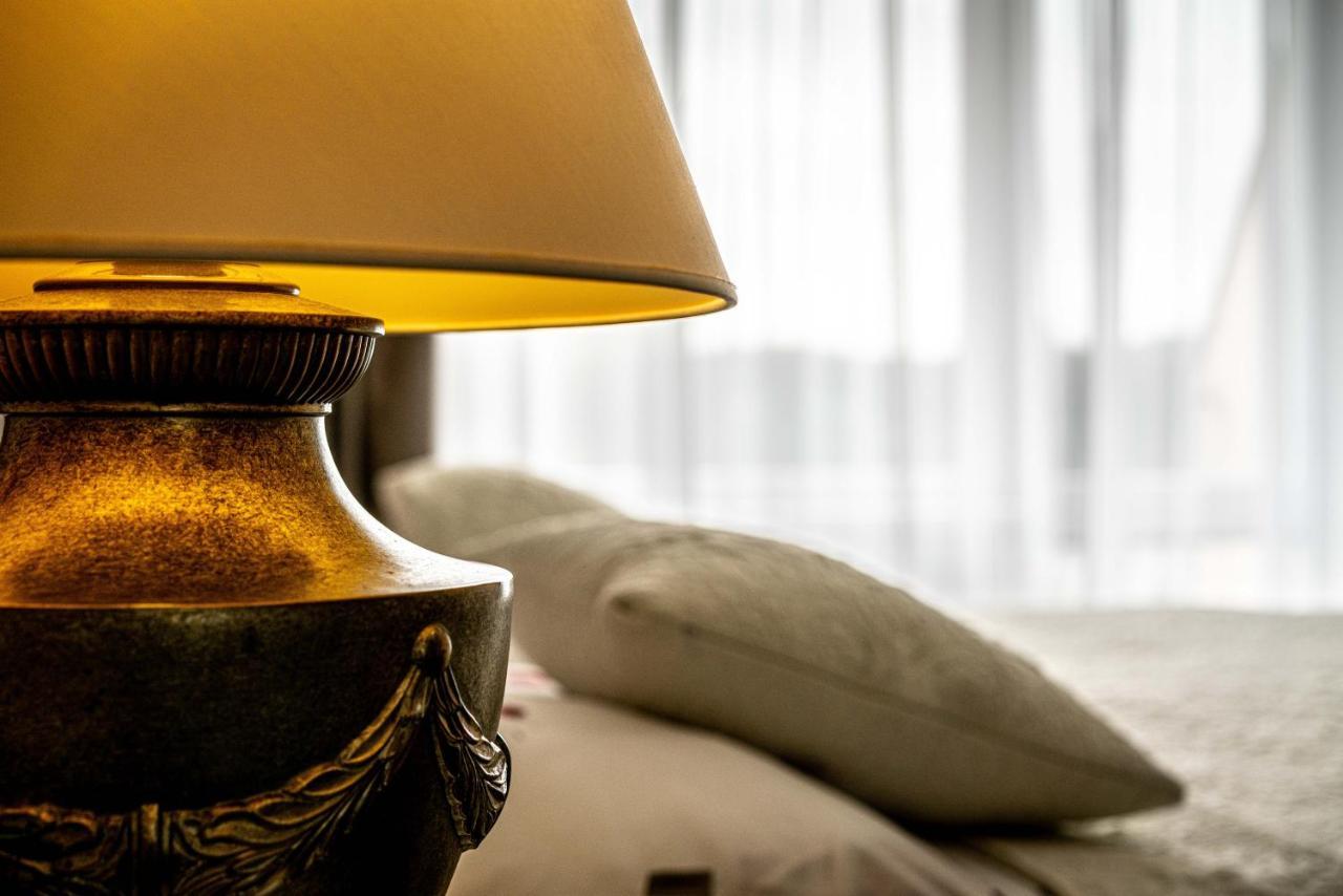 Hotel Fontana ブルノ エクステリア 写真